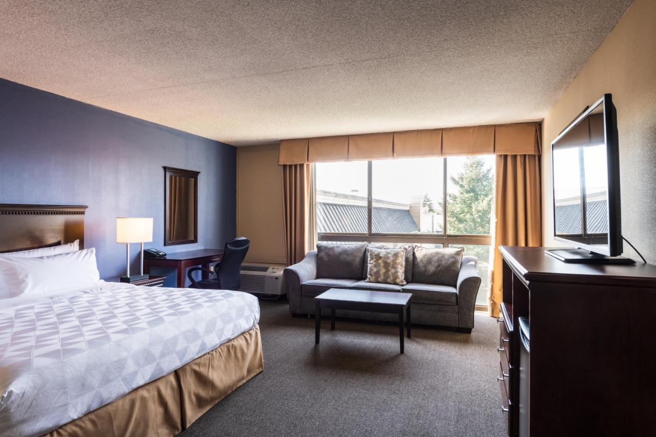 Holiday Inn South Plainfield-Piscataway By Ihg Exterior foto